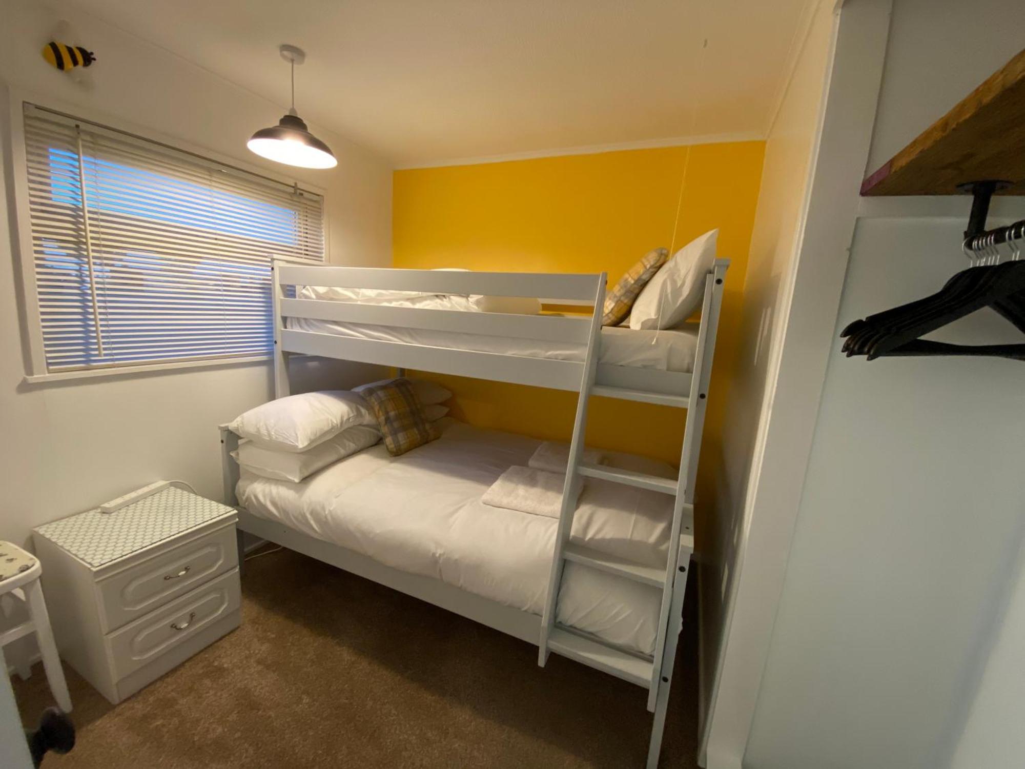 East Coast Chalets, Bee's Knees @ California Sands Scratby